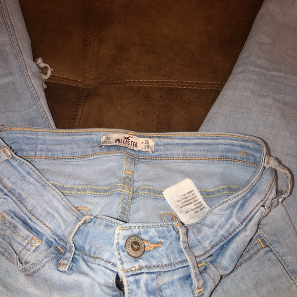 Hollister ripped light blue jeans low rise - Picture 3 of 3